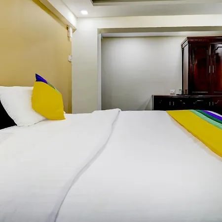 Itsy By Treebo - Hill View Hotel Madikeri Exterior photo