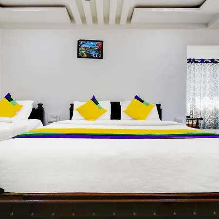 Itsy By Treebo - Hill View Hotel Madikeri Exterior photo