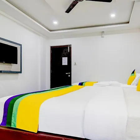 Itsy By Treebo - Hill View Hotel Madikeri Exterior photo