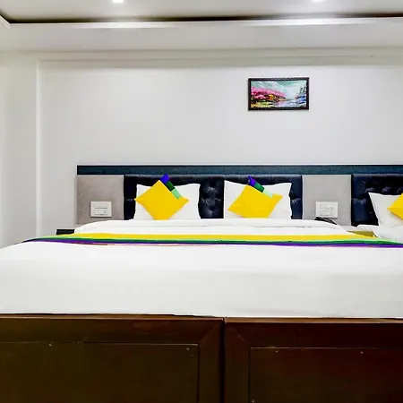 Itsy By Treebo - Hill View Hotel Madikeri Exterior photo