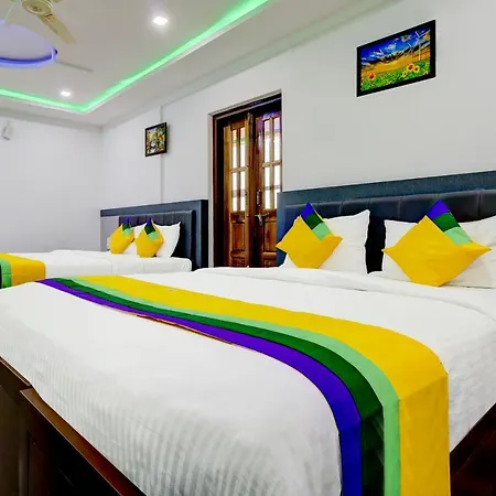 Itsy By Treebo - Hill View Hotel Madikeri Exterior photo