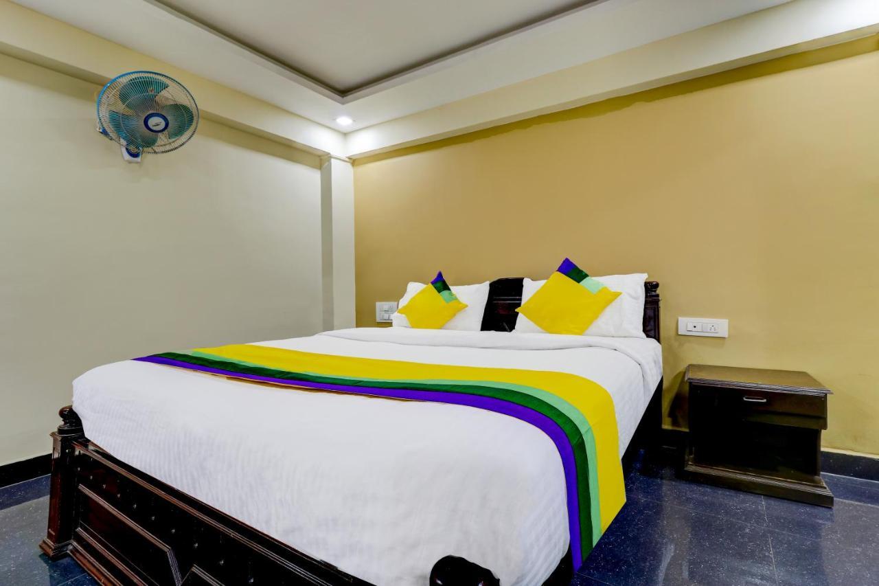 Itsy By Treebo - Hill View Madikeri